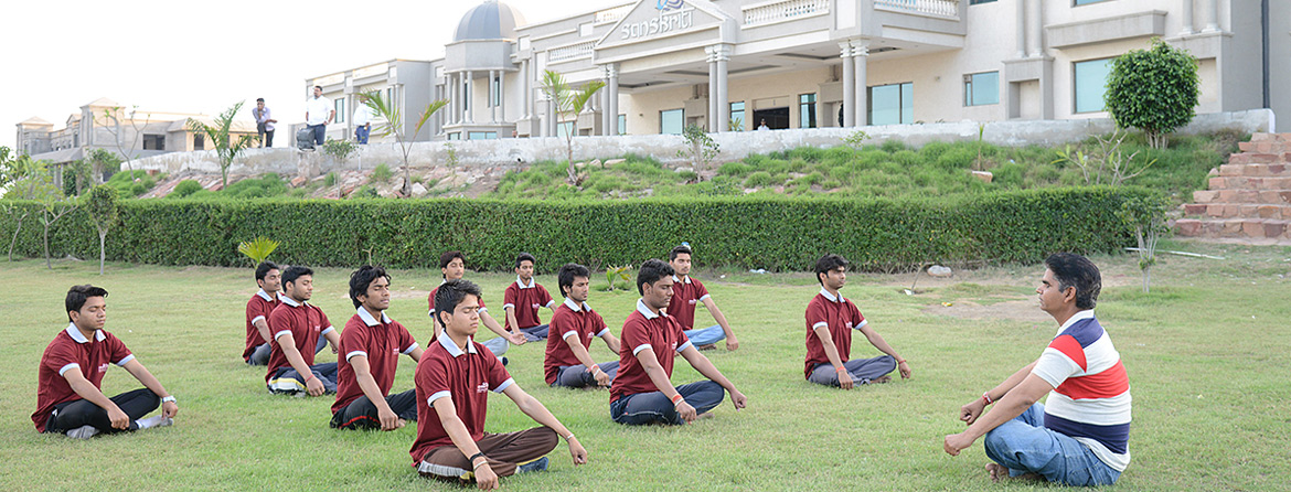 Best Yoga Schools in India